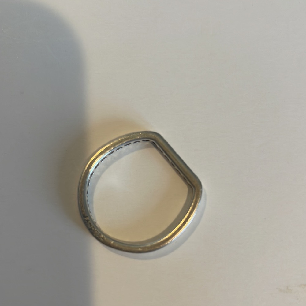Silver ring - Picture 2 of 5
